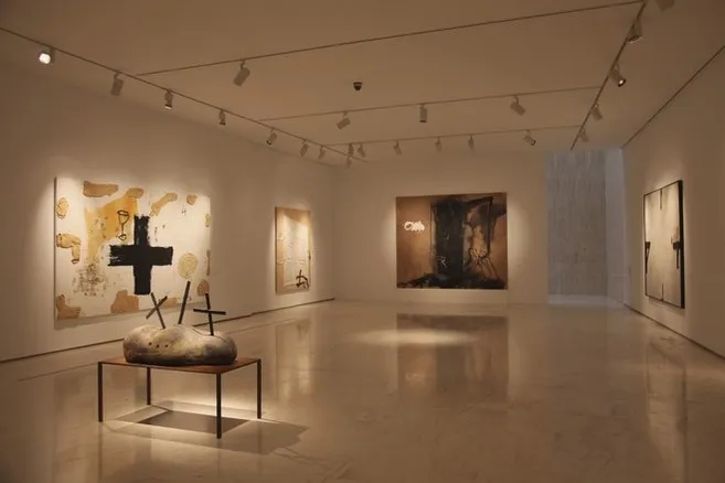 Dual-es, Tàpies frente a Tàpies se convierte en la última exposición del artista y puede verse en el MACA hasta el próximo 15 de abril